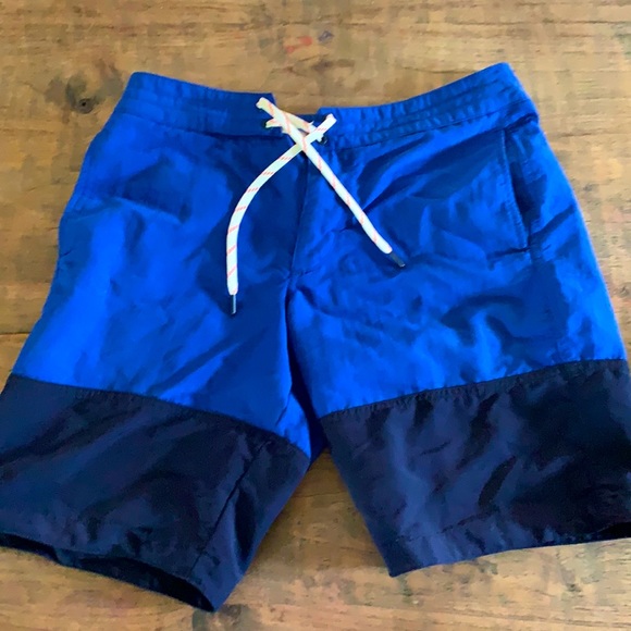 Gap swim suit - Picture 1 of 3